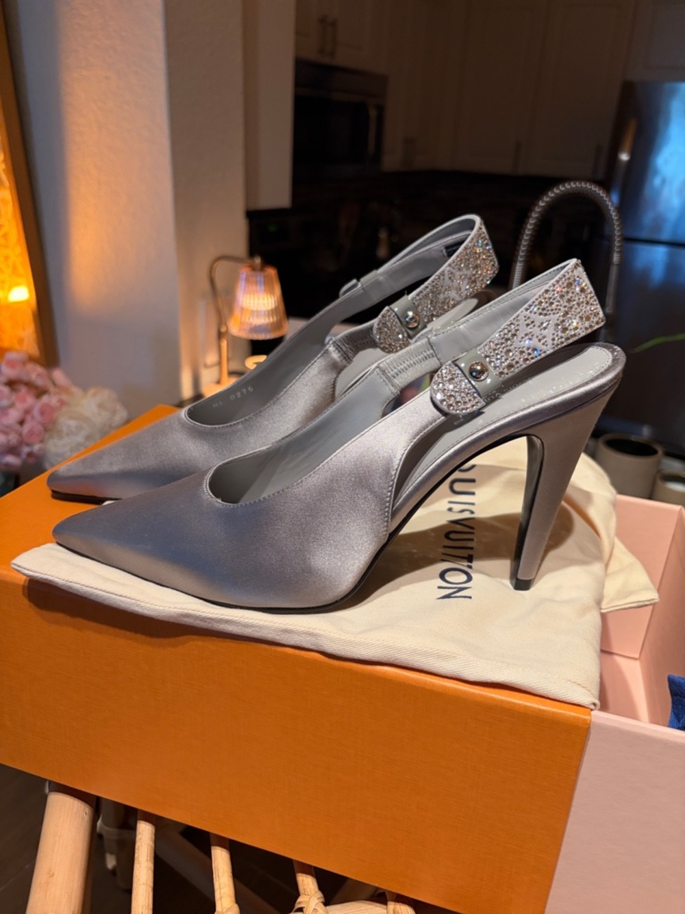 Elegant Women's Silver Slingback Pumps Louis Vuitton NWT - Picture 2 of 8